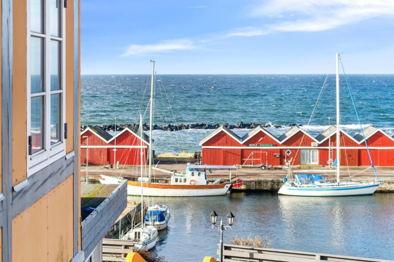 Hotel Kysten Hasle Exterior photo