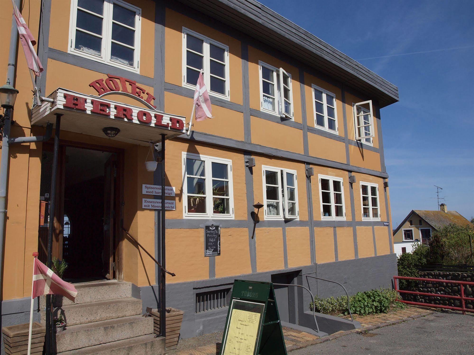 Hotel Kysten Hasle Exterior photo